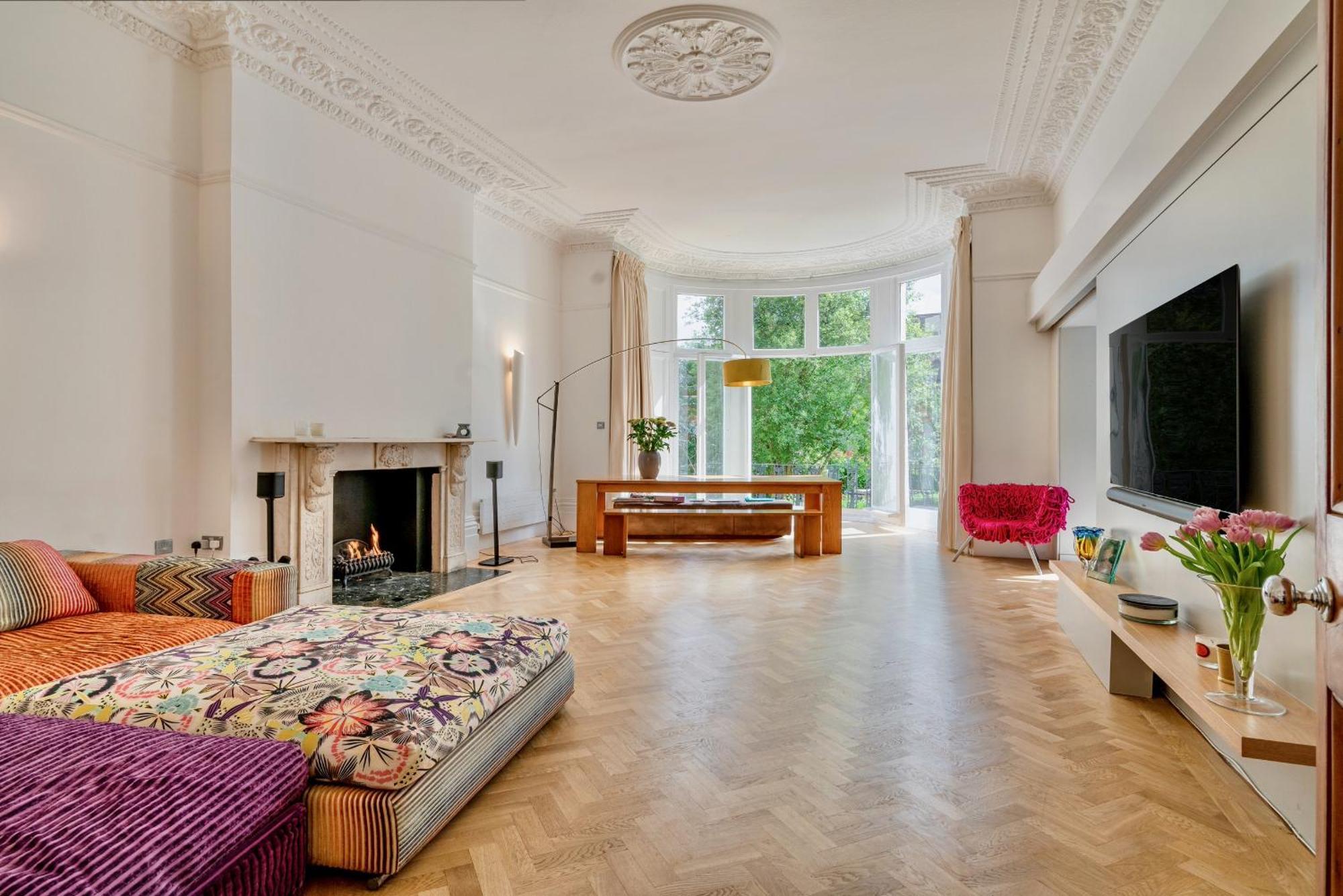 Spacious Belsize Park With Private Garden *